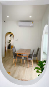 Czy klimatyzacja wplywa na poziom wilgotnosci powietrza i jak to kontrolowac