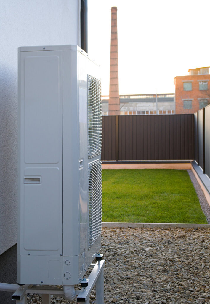 Systemy hybrydowe – połączenie pompy ciepła z kotłem gazowym 1 Systemy hybrydowe – polaczenie pompy ciepla z kotlem gazowym