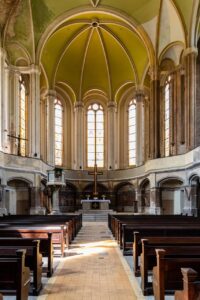 Klimatyzacja w obiektach sakralnych – wyzwania konserwatorskie i technologiczne